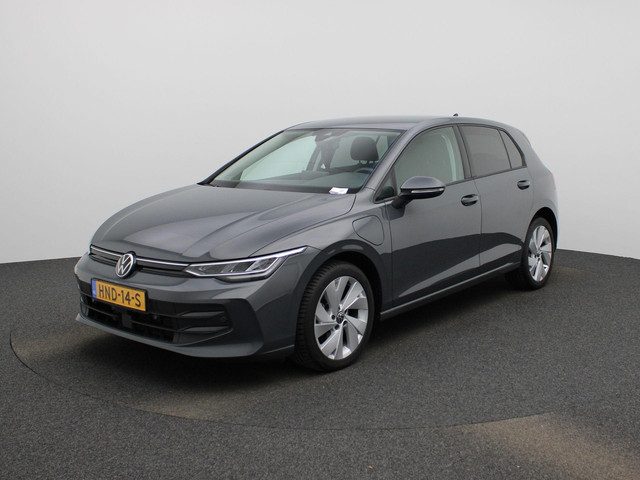 Volkswagen Golf 1.5 eHybrid Life Edition
