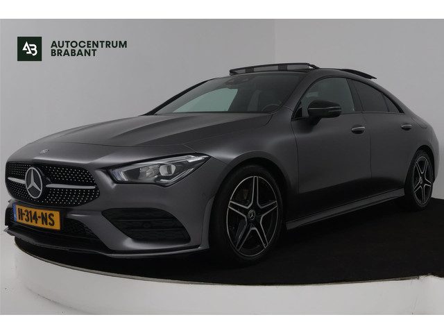 Mercedes-Benz CLA 200 Business Solution AMG (PANORAMADAK, STOELVERWARMING, SFEERVERLICHTING, ACHTERU