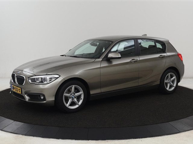 BMW 1 Serie 118i Executive | 65.000 NAP | Cruise Control |