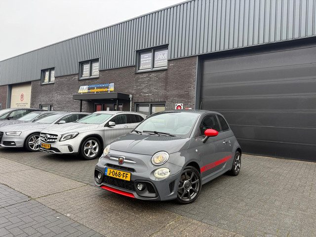Fiat 500 1.4 T-Jet Abarth 595