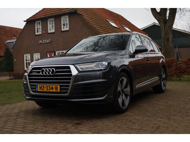 Audi Q7 3.0 TDI ultra quattro Pro Line S 7-Persoons Aut. | 2x S-Line | Trekhaak | Luchtvering | Pano